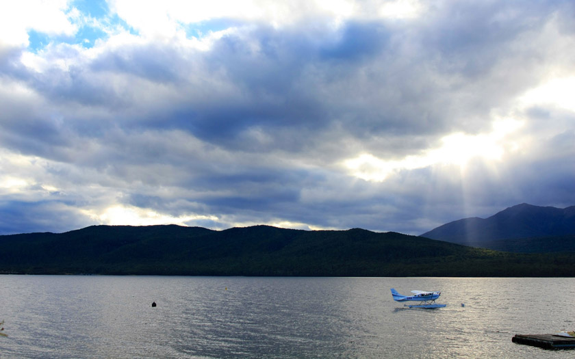 nz: Lake Te Anau